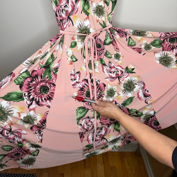 Nina Leonard Pink Floral Maxi Dress - Picture 9 of 14